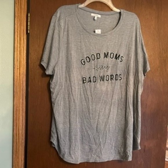 NWT Maurices Grey Women's T-shirt, size 2X - Picture 1 of 2